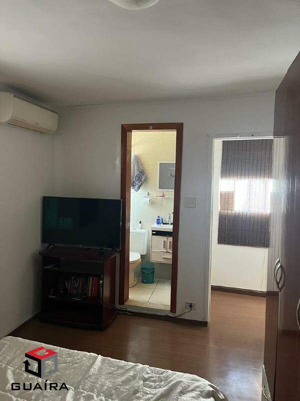 Sobrado à venda com 3 quartos, 200m² - Foto 16