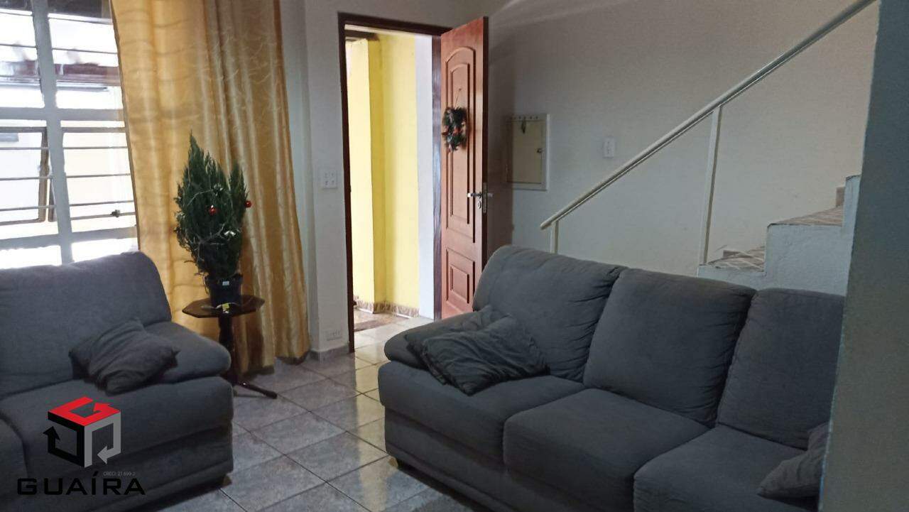 Sobrado à venda com 2 quartos, 110m² - Foto 1