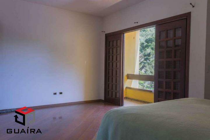 Sobrado à venda com 4 quartos, 298m² - Foto 18