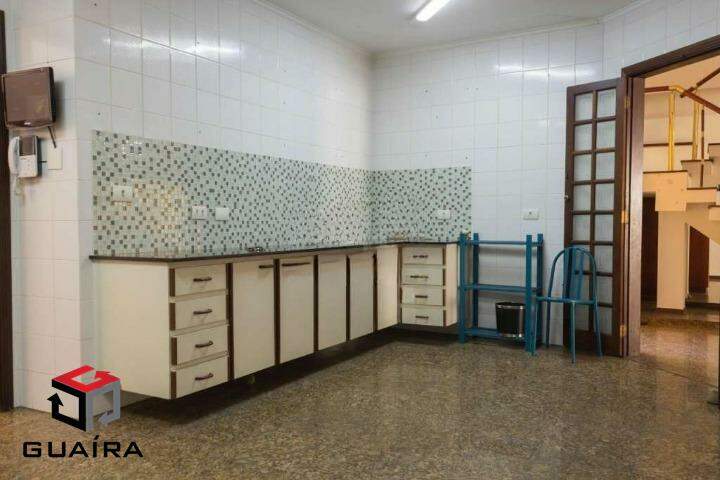 Sobrado à venda com 4 quartos, 298m² - Foto 9