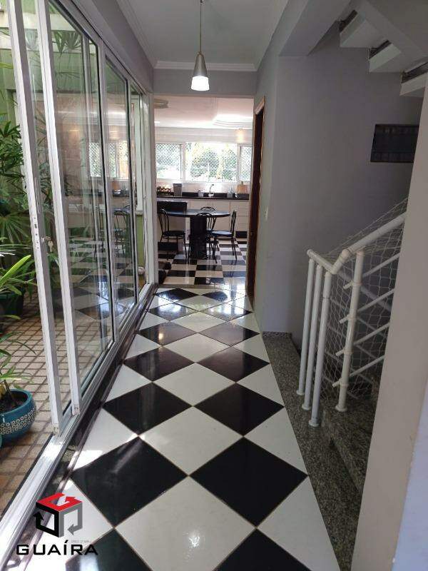 Sobrado à venda com 3 quartos, 210m² - Foto 9