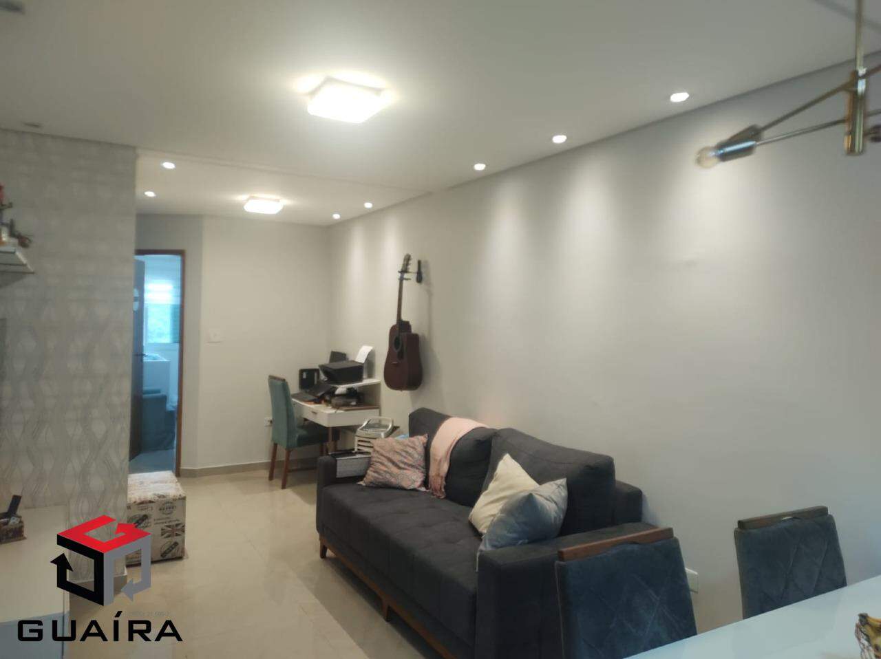 Apartamento à venda com 2 quartos, 55m² - Foto 2