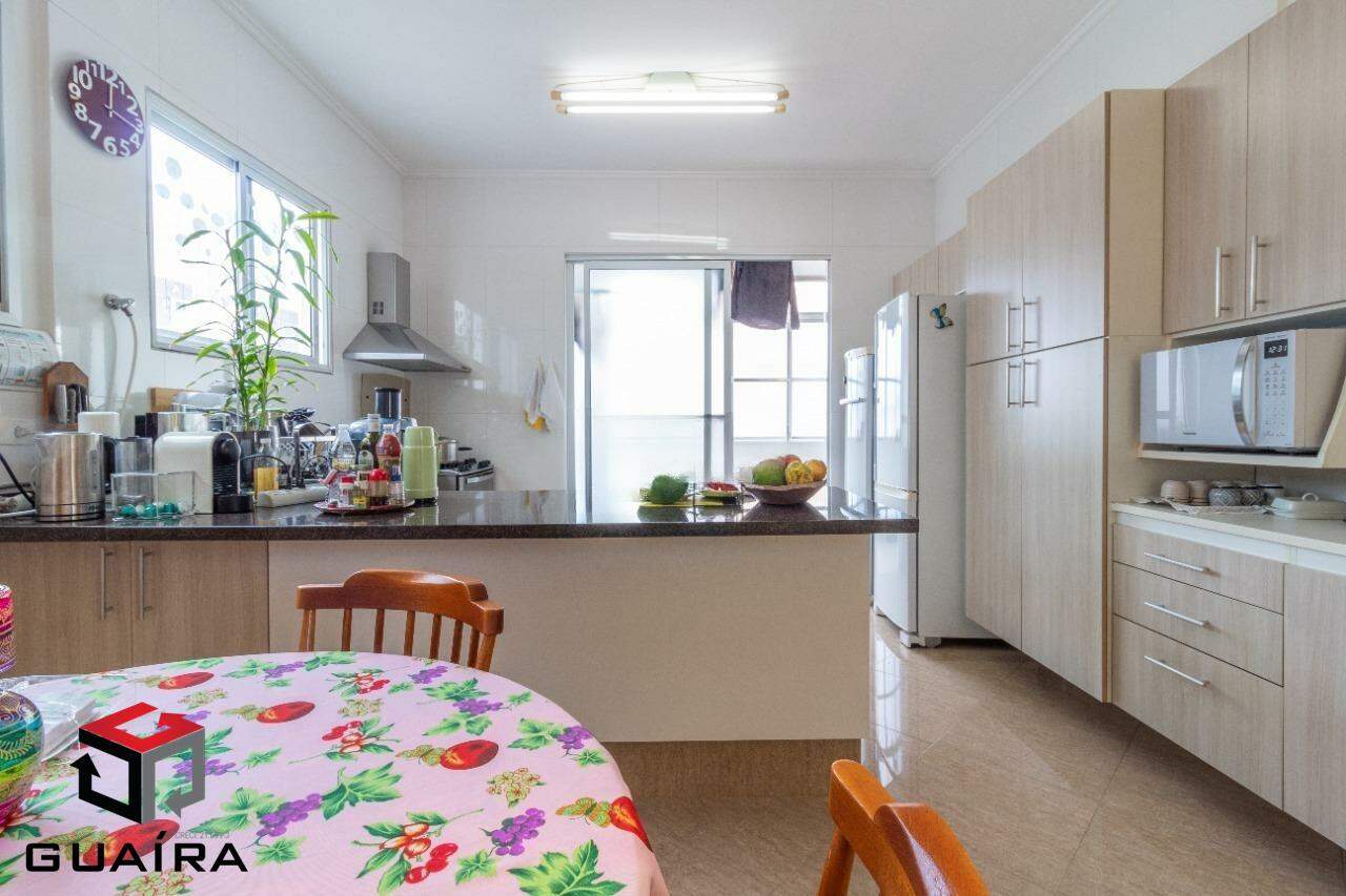 Apartamento à venda com 3 quartos, 257m² - Foto 7