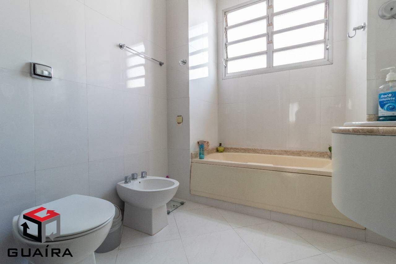 Apartamento à venda com 3 quartos, 257m² - Foto 17