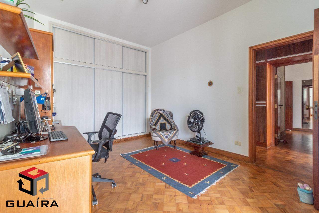 Apartamento à venda com 3 quartos, 257m² - Foto 13