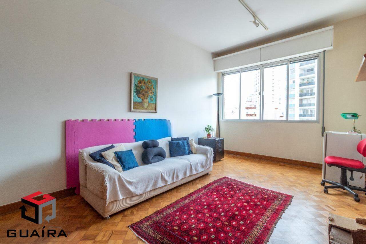 Apartamento à venda com 3 quartos, 257m² - Foto 4