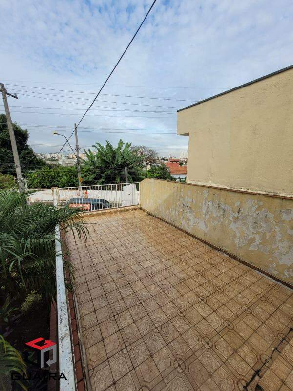 Sobrado à venda com 3 quartos, 232m² - Foto 24