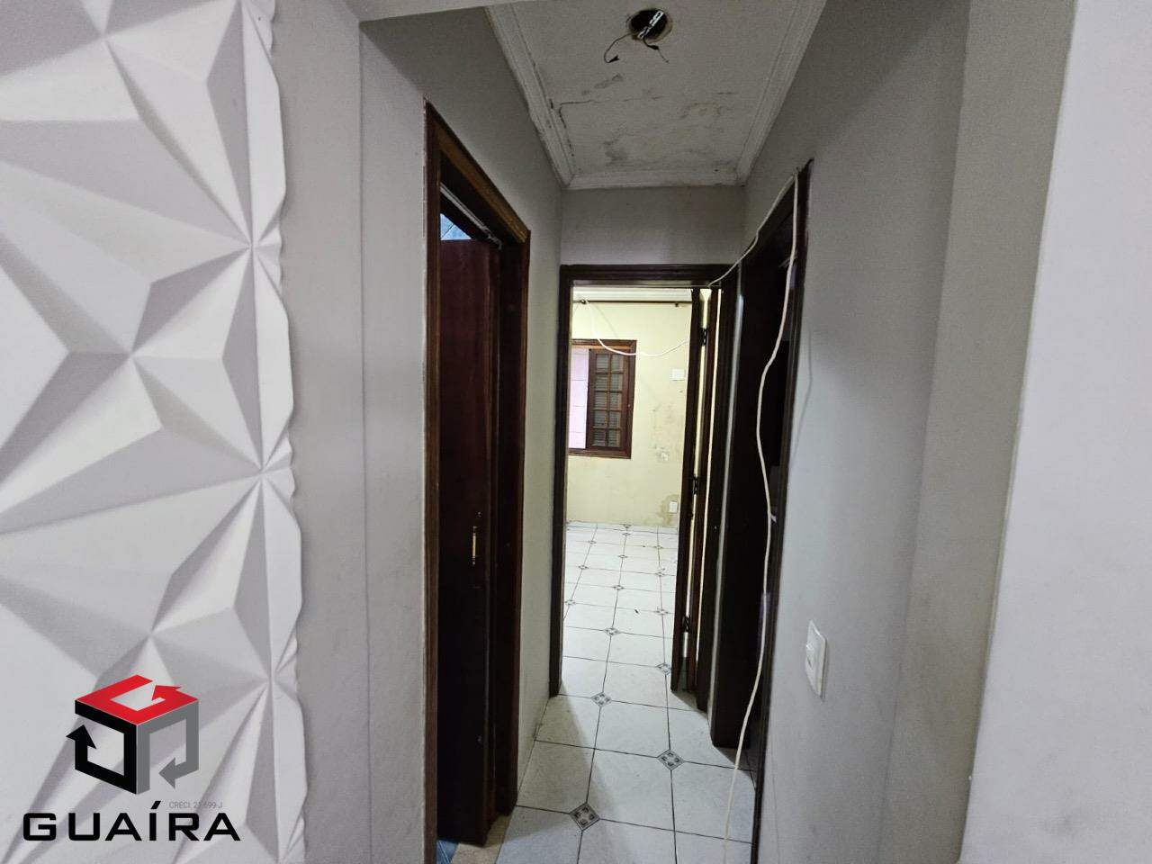 Sobrado à venda com 2 quartos, 198m² - Foto 3