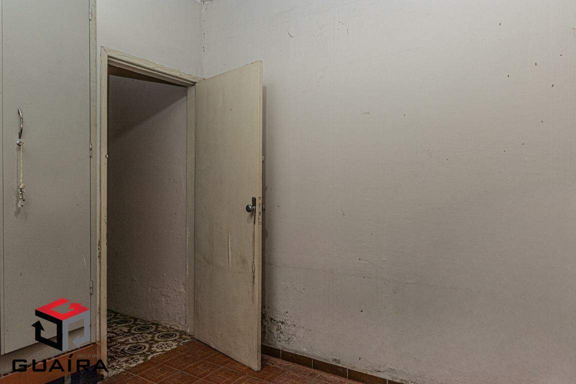 Sobrado à venda com 3 quartos, 231m² - Foto 14