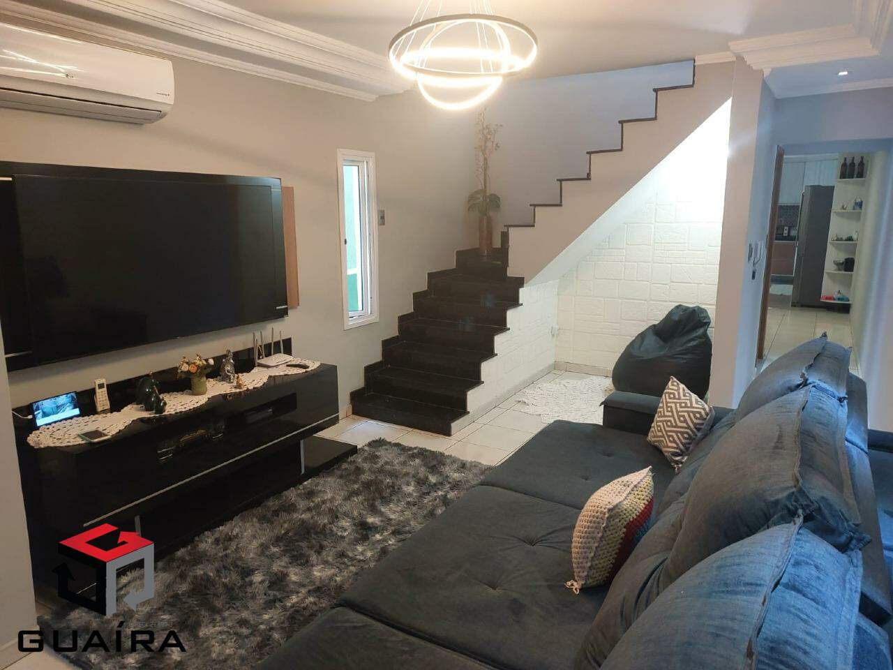 Sobrado à venda com 3 quartos, 195m² - Foto 2