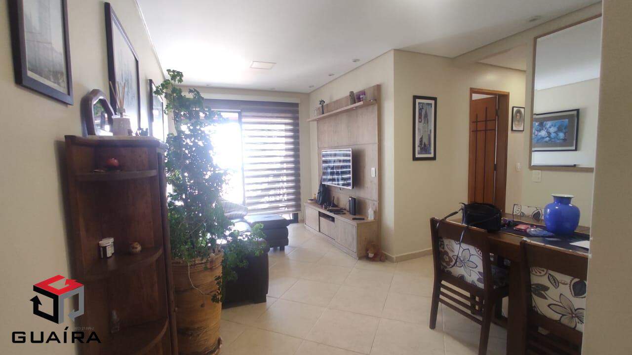 Apartamento à venda com 3 quartos, 70m² - Foto 3