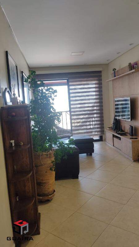 Apartamento à venda com 3 quartos, 70m² - Foto 4