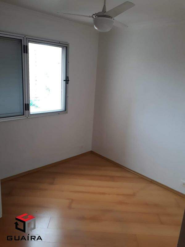 Apartamento à venda com 2 quartos, 65m² - Foto 4