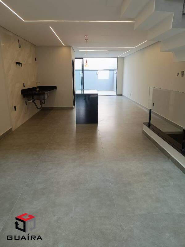 Sobrado à venda com 3 quartos, 211m² - Foto 5