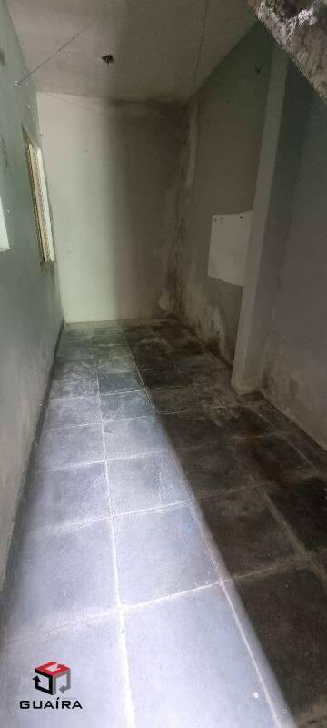 Sobrado à venda com 6 quartos, 240m² - Foto 33