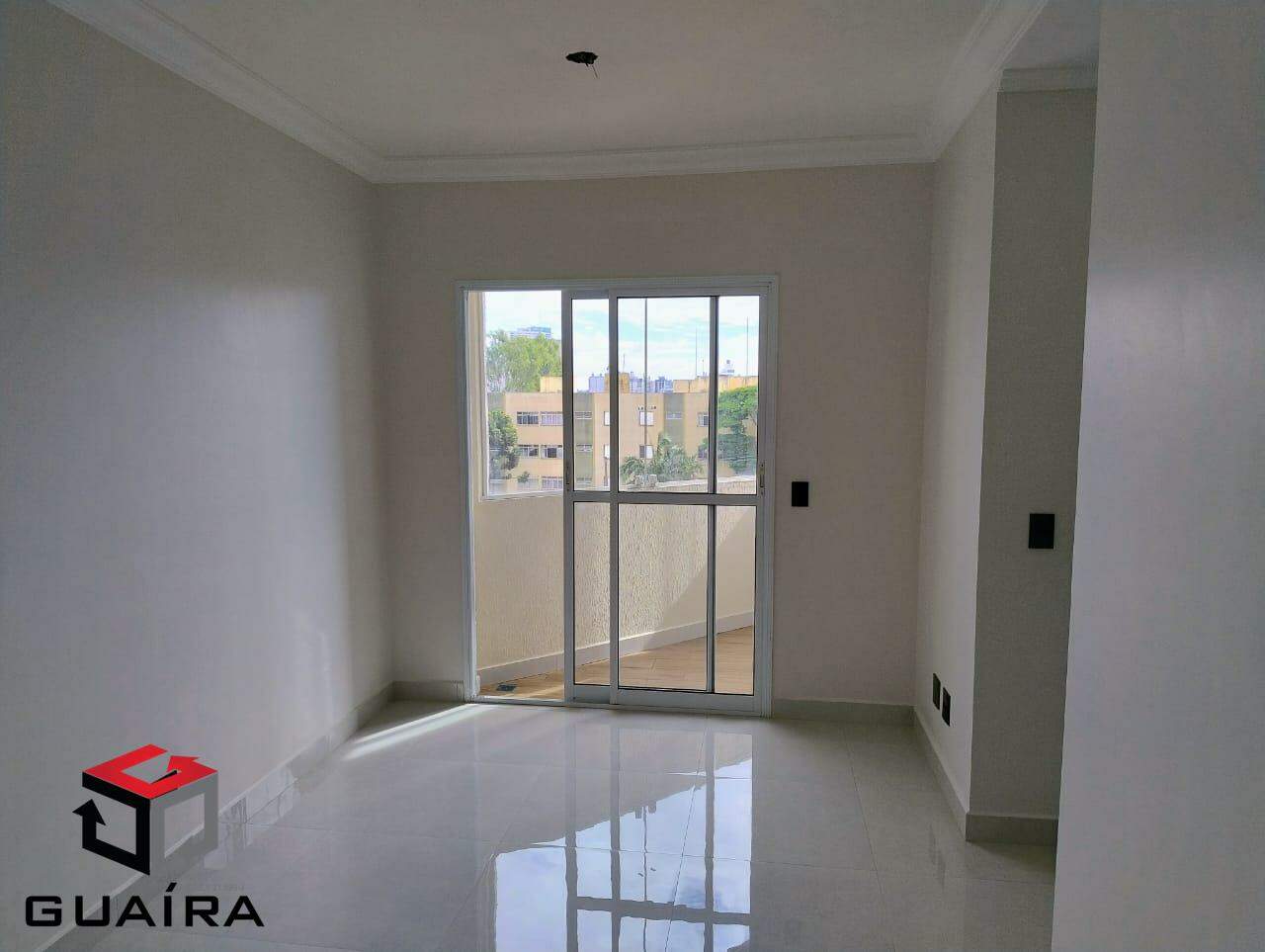 Apartamento à venda com 3 quartos, 68m² - Foto 3