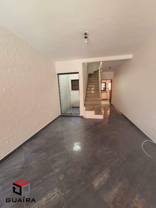 Sobrado à venda com 3 quartos, 100m² - Foto 3