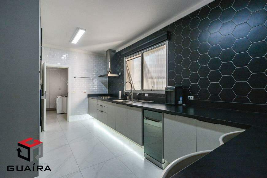 Apartamento à venda com 4 quartos, 182m² - Foto 5