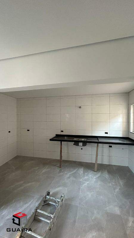 Sobrado à venda com 2 quartos, 127m² - Foto 2