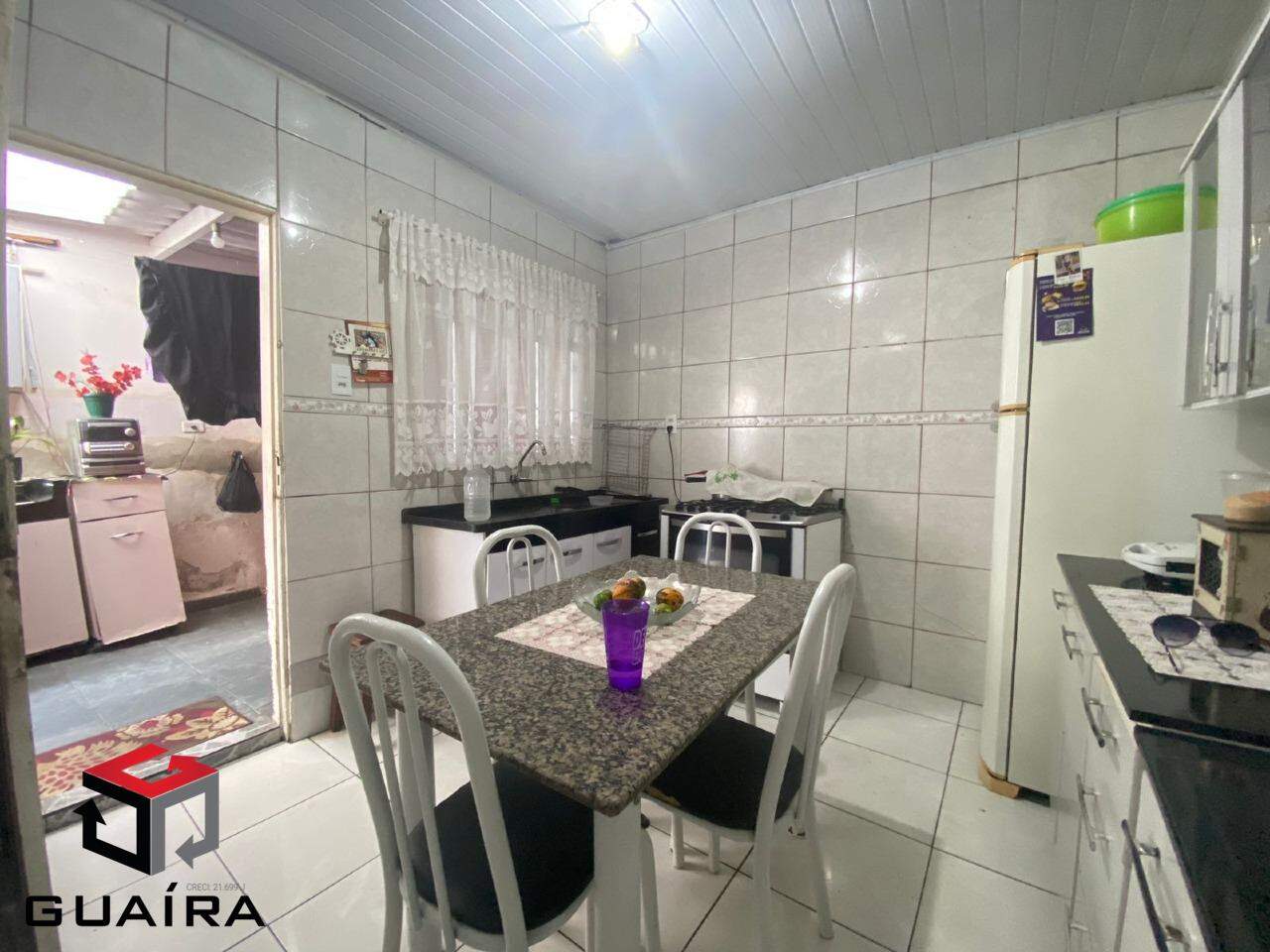 Casa à venda com 2 quartos, 117m² - Foto 8