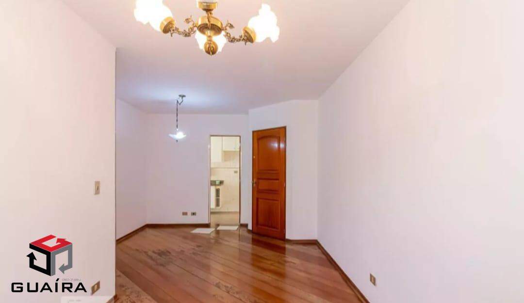 Apartamento à venda com 2 quartos, 75m² - Foto 2