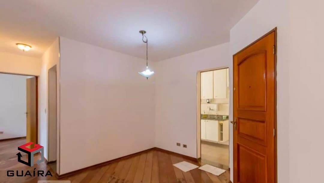 Apartamento à venda com 2 quartos, 75m² - Foto 3