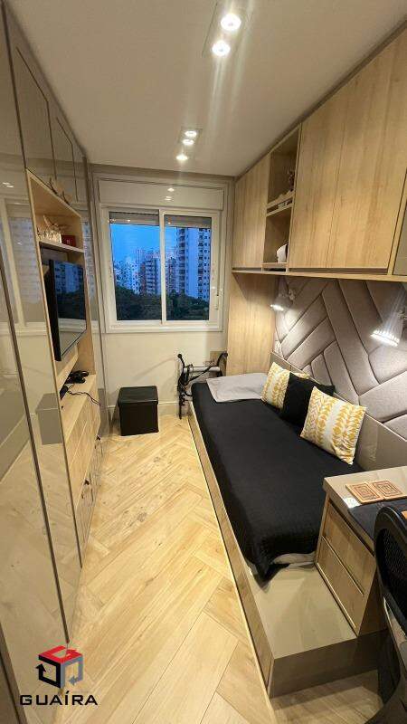 Apartamento à venda com 2 quartos, 70m² - Foto 12