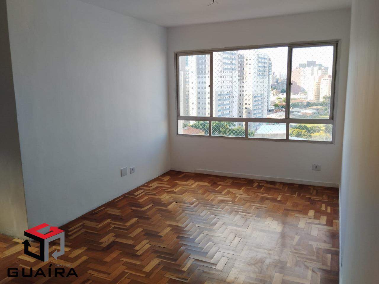 Apartamento à venda com 2 quartos, 70m² - Foto 1