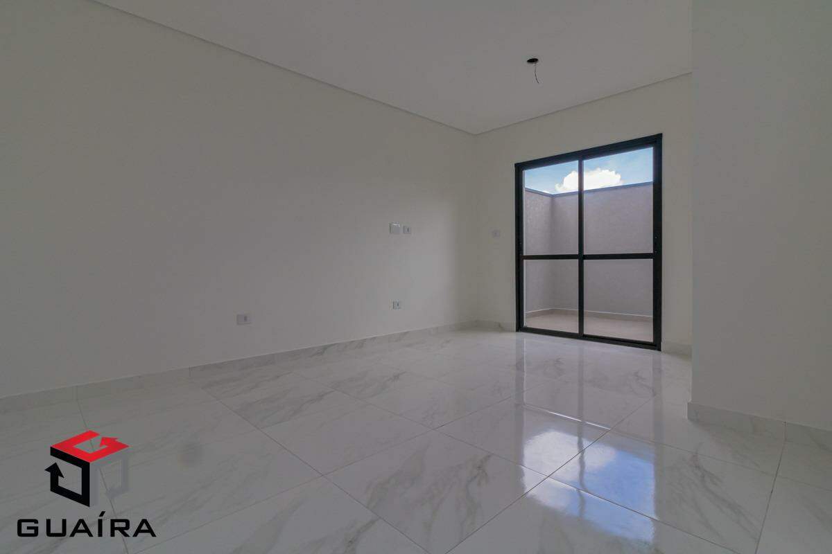 Apartamento à venda com 2 quartos, 62m² - Foto 2