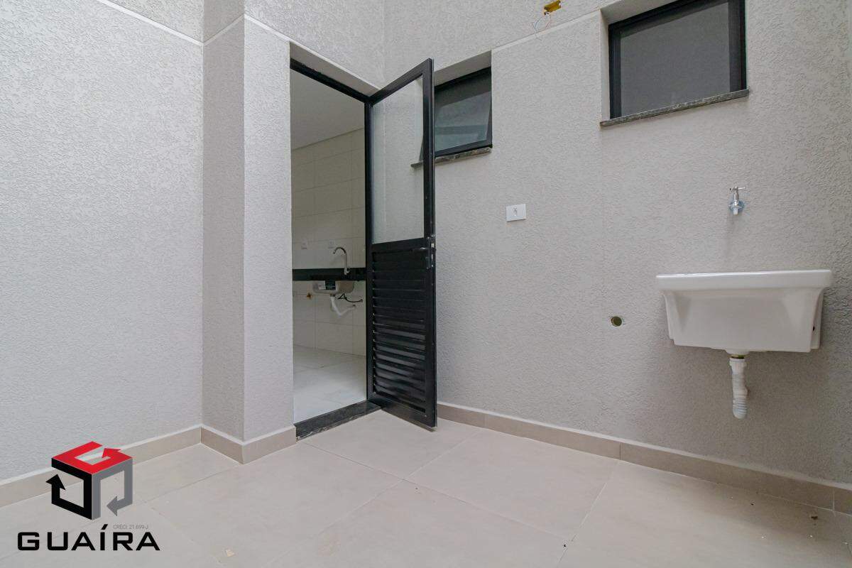 Apartamento à venda com 2 quartos, 62m² - Foto 17