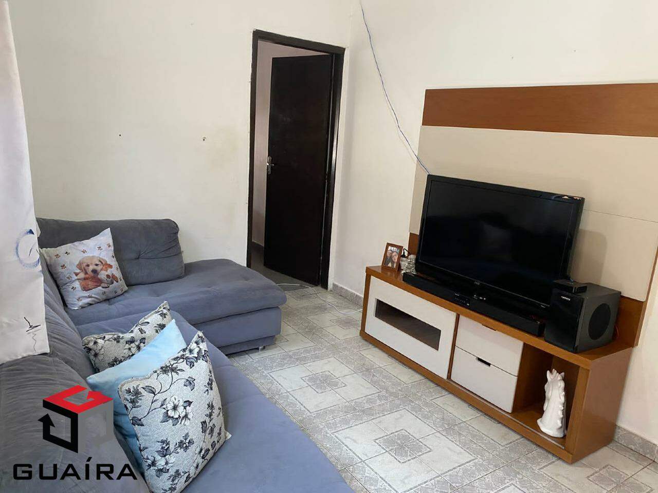 Casa à venda com 2 quartos, 88m² - Foto 2