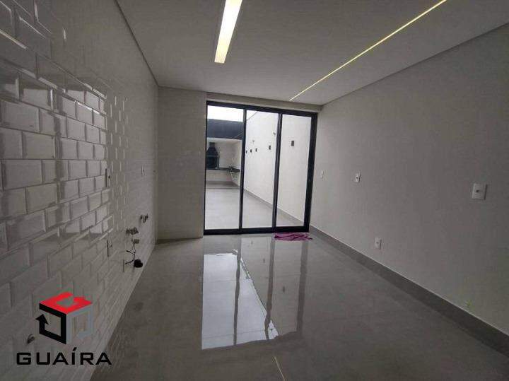 Sobrado à venda com 4 quartos, 200m² - Foto 9