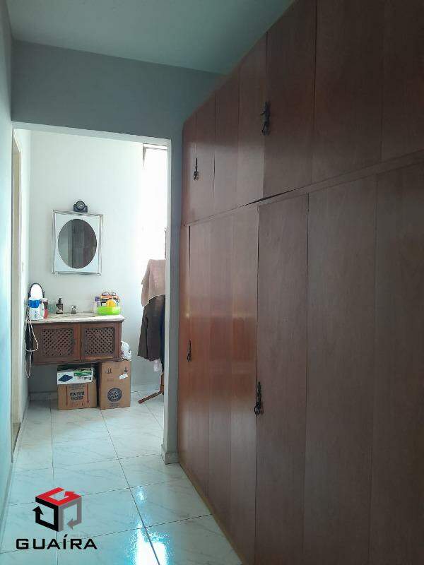 Sobrado à venda com 4 quartos, 200m² - Foto 17