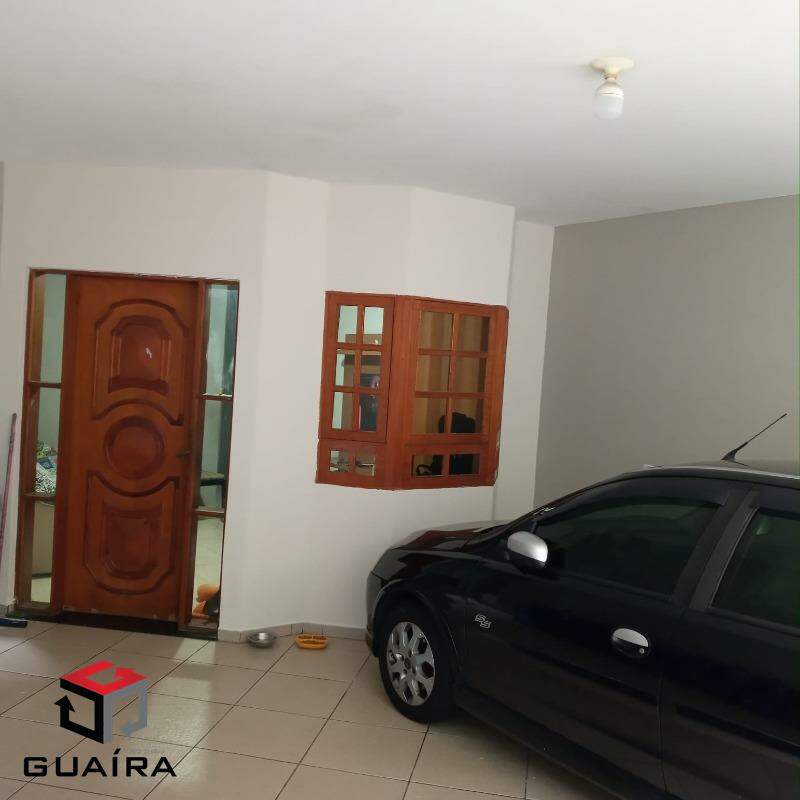 Sobrado à venda com 3 quartos, 132m² - Foto 1