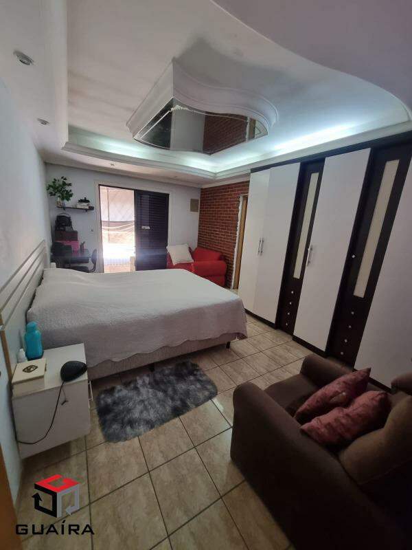 Sobrado à venda com 3 quartos, 244m² - Foto 10