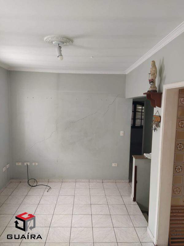 Sobrado para alugar com 2 quartos, 82m² - Foto 1