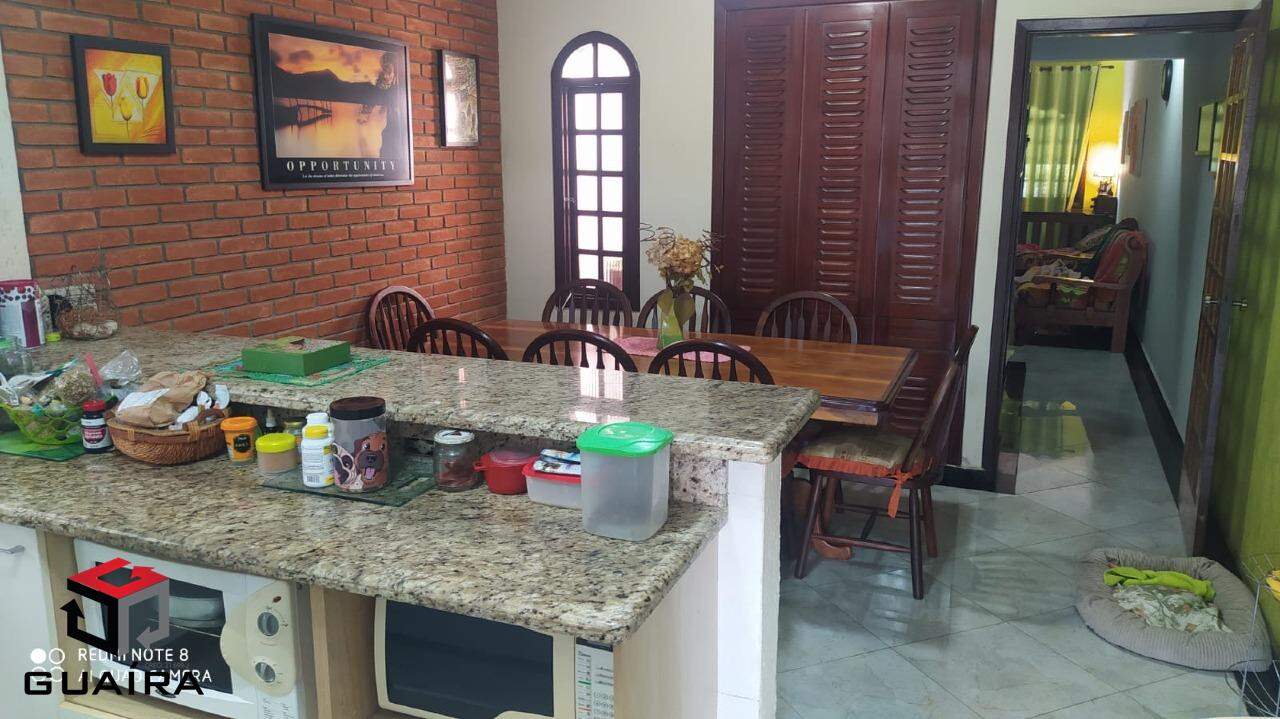 Sobrado à venda com 3 quartos, 170m² - Foto 1