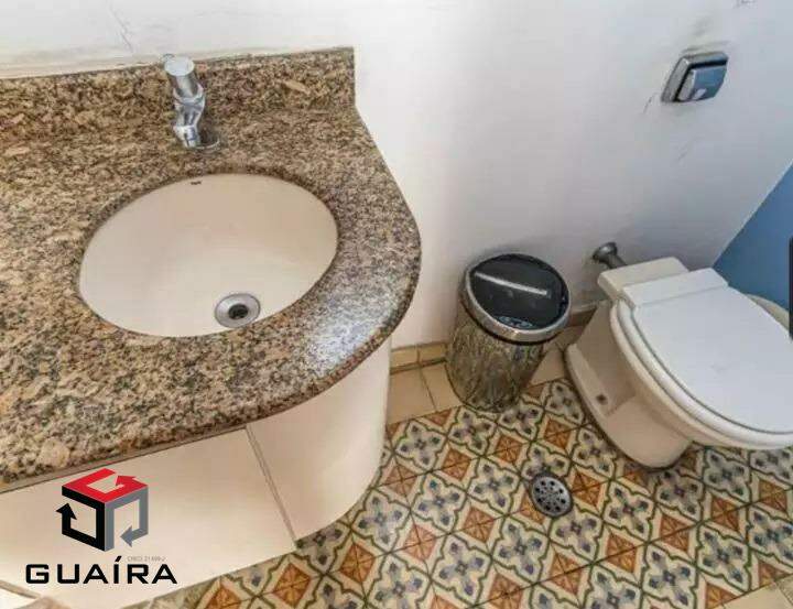 Sobrado à venda com 3 quartos, 250m² - Foto 18