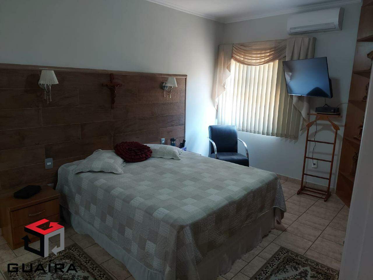 Sobrado à venda com 3 quartos, 310m² - Foto 11