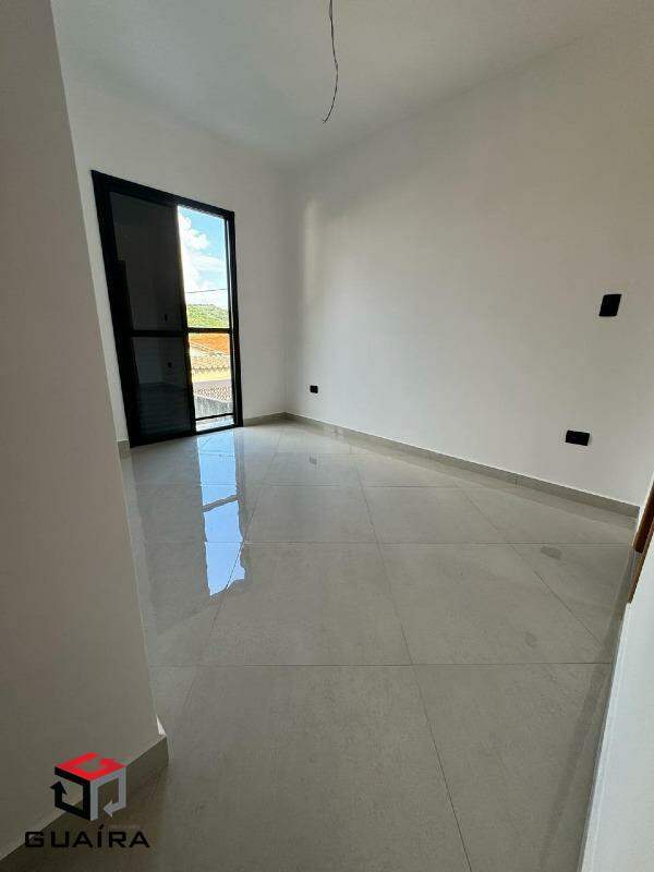 Apartamento à venda com 2 quartos, 62m² - Foto 3