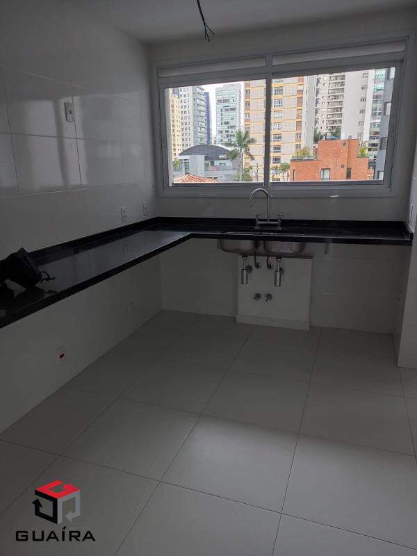 Apartamento à venda com 3 quartos, 164m² - Foto 3