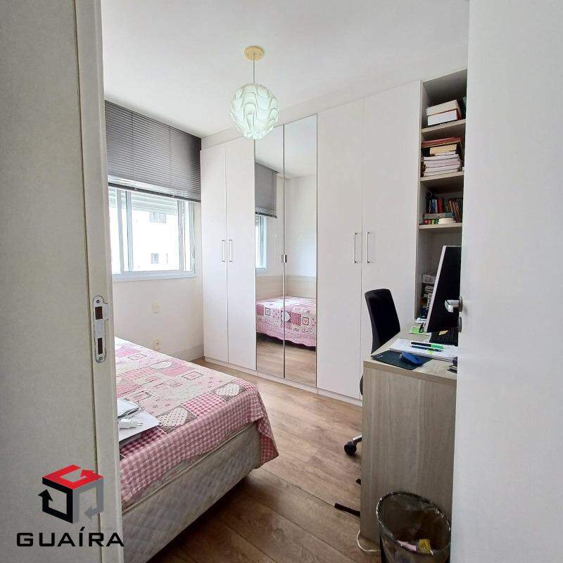 Apartamento à venda com 3 quartos, 107m² - Foto 18