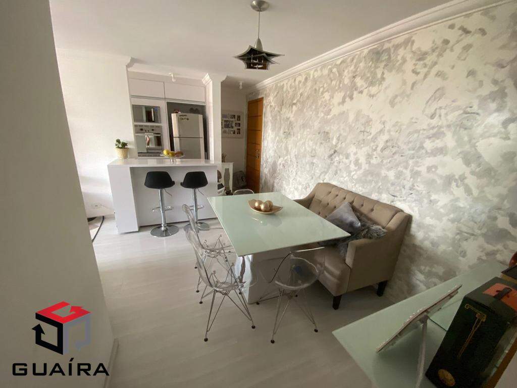 Apartamento à venda com 2 quartos, 62m² - Foto 4