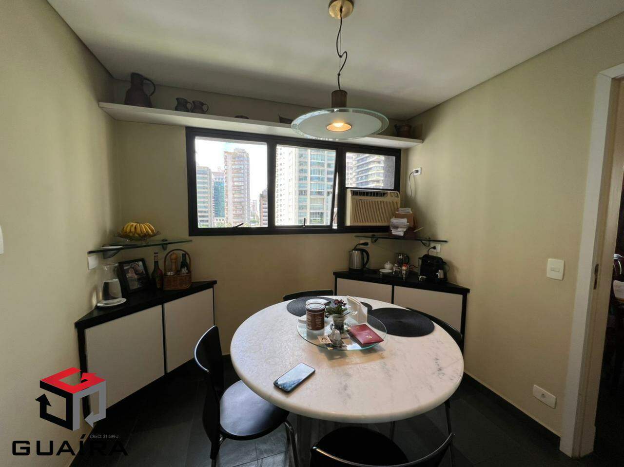 Apartamento para alugar com 3 quartos, 220m² - Foto 5