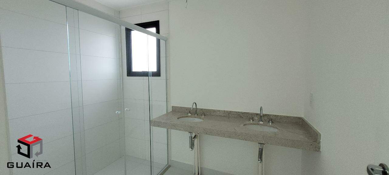 Apartamento à venda com 3 quartos, 135m² - Foto 2