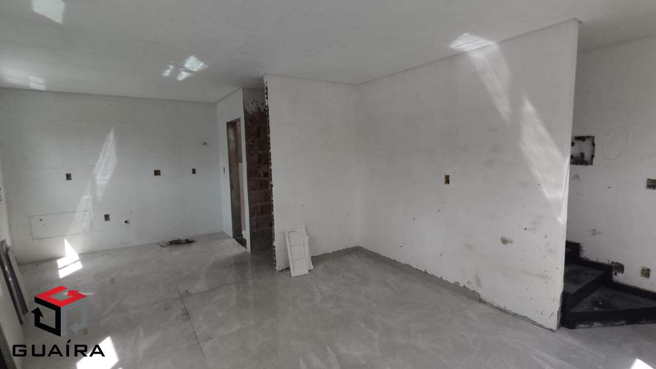 Sobrado à venda com 2 quartos, 86m² - Foto 2