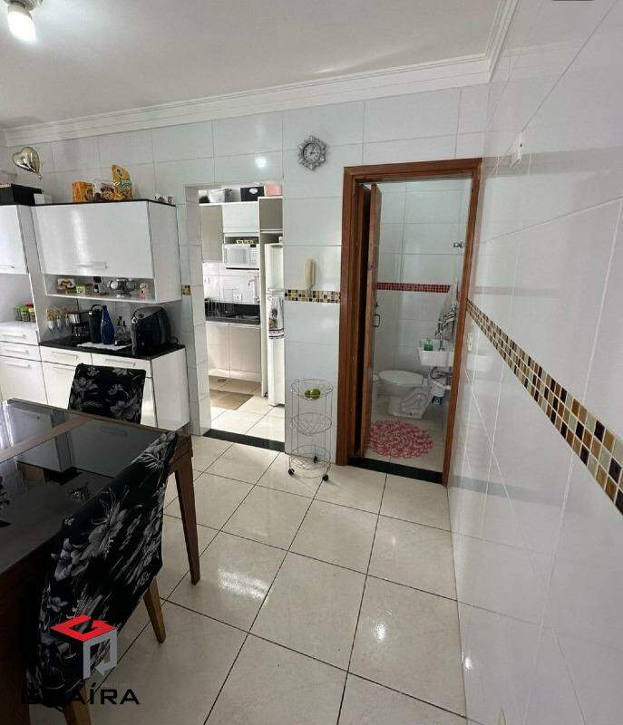 Sobrado à venda com 2 quartos, 93m² - Foto 5