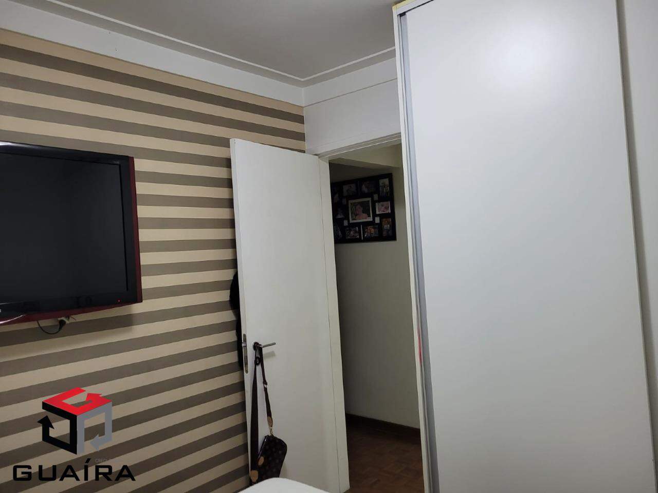 Apartamento à venda com 2 quartos, 60m² - Foto 6