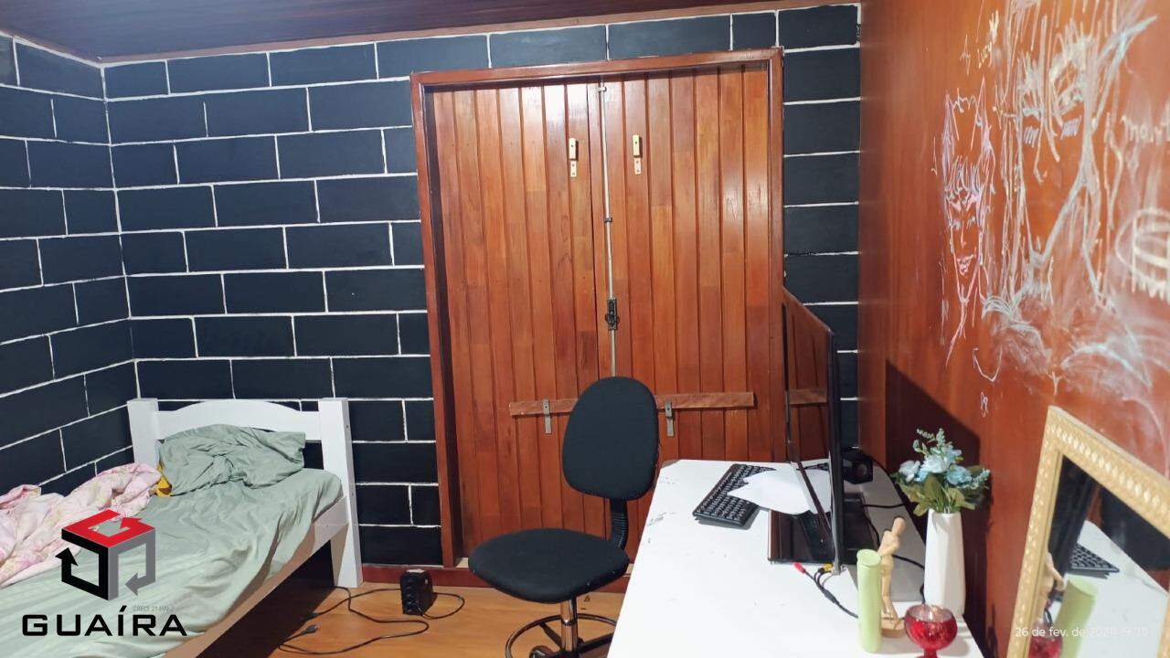 Sobrado para alugar com 3 quartos, 223m² - Foto 9