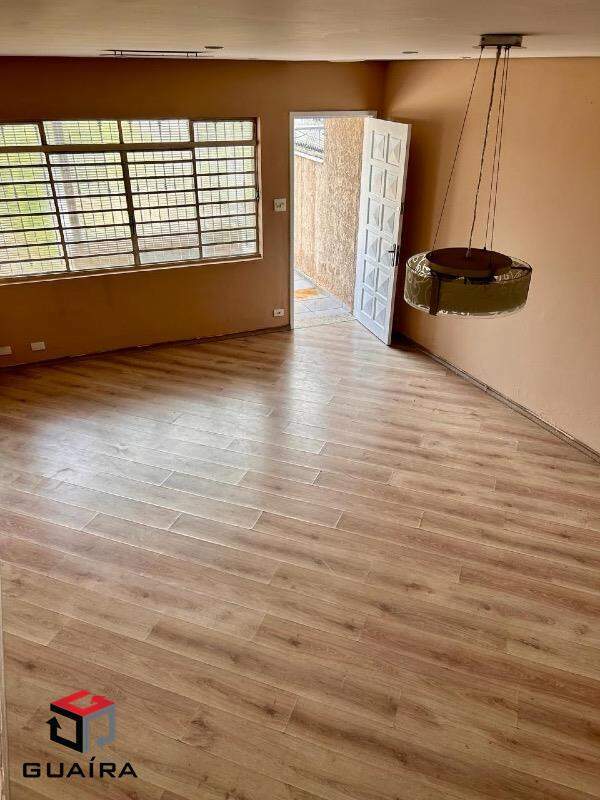 Sobrado à venda com 2 quartos, 132m² - Foto 1